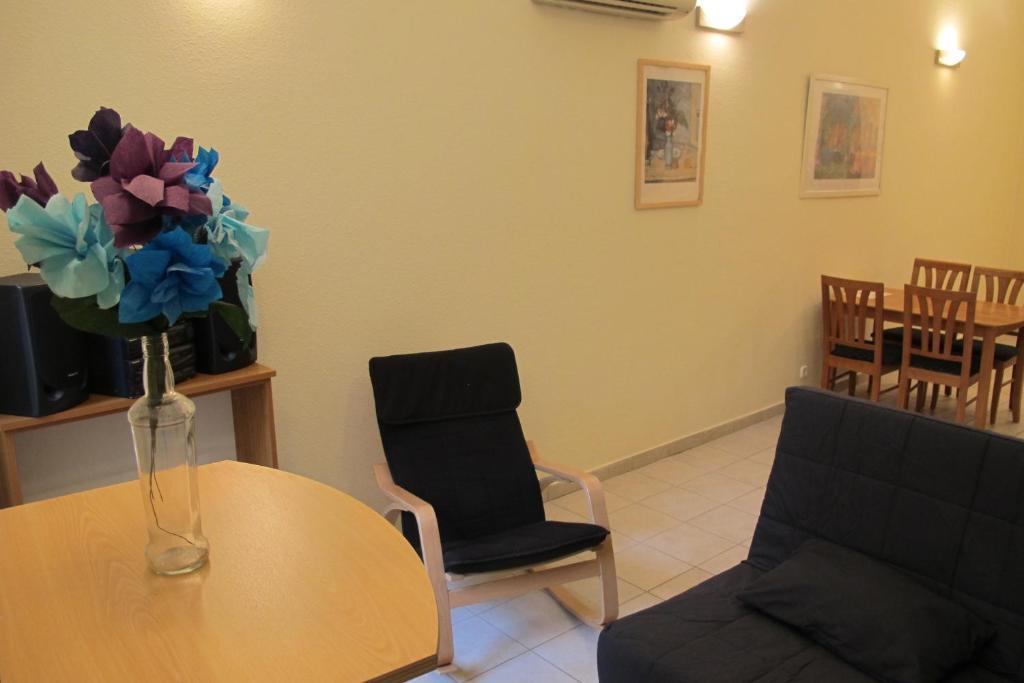 Colors Guest House Budapest Chambre photo